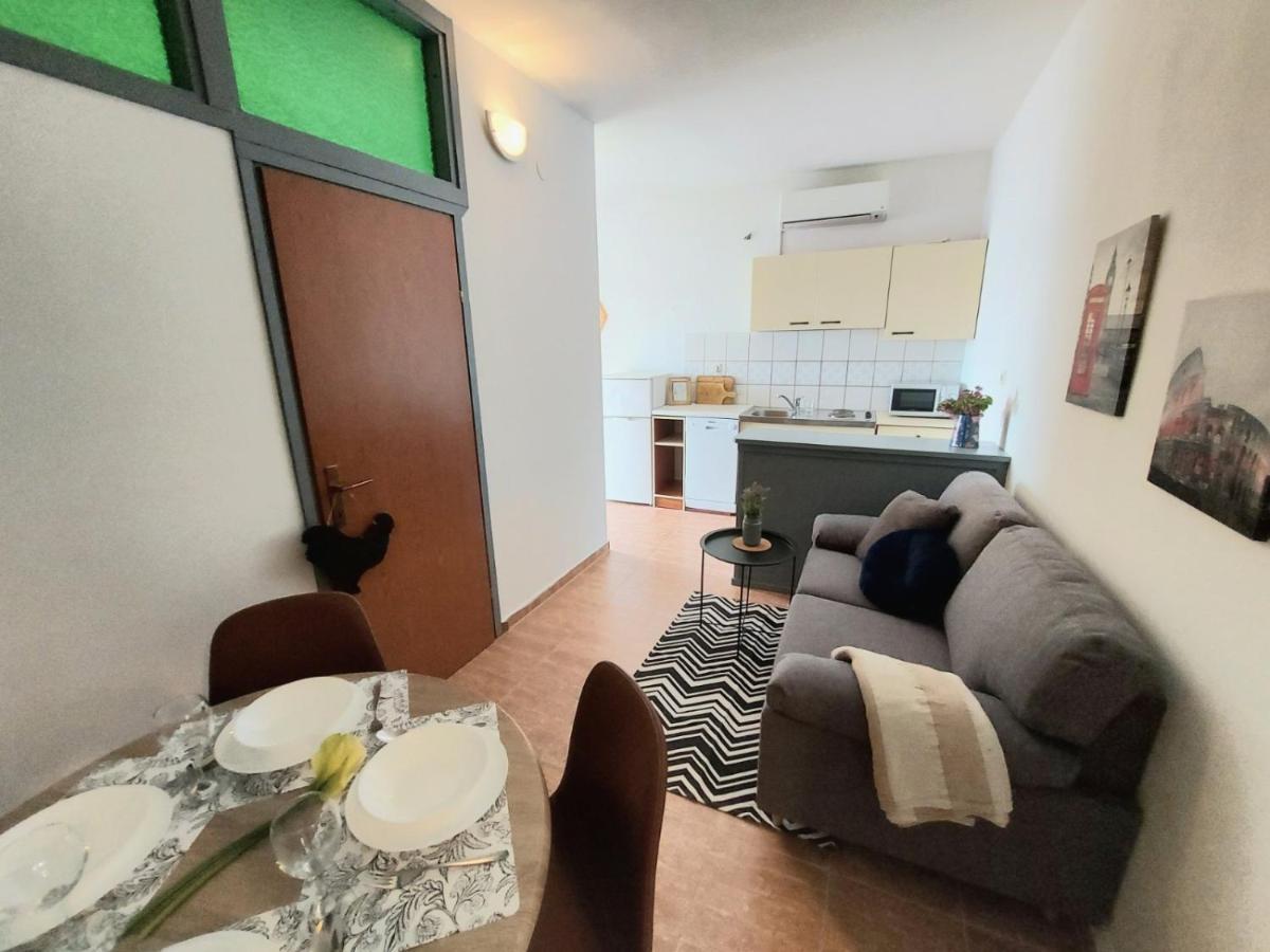 Apartmani Seaview Ljubač Esterno foto