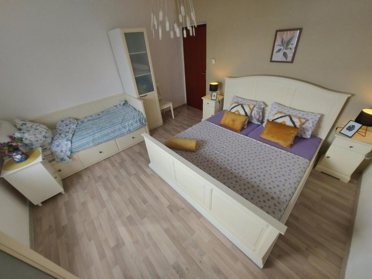 Apartmani Seaview Ljubač Esterno foto